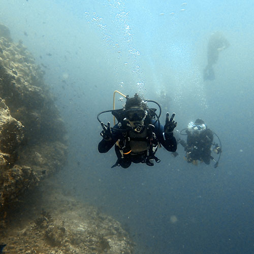 wreck diving maldives